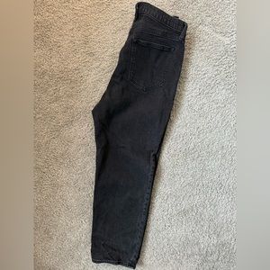 Curve Love Ultra High Rise
Ankle Straight Jean